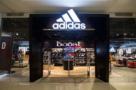 Folleto Adidas & Reebok Outlet Store Mexico City, Plaza .